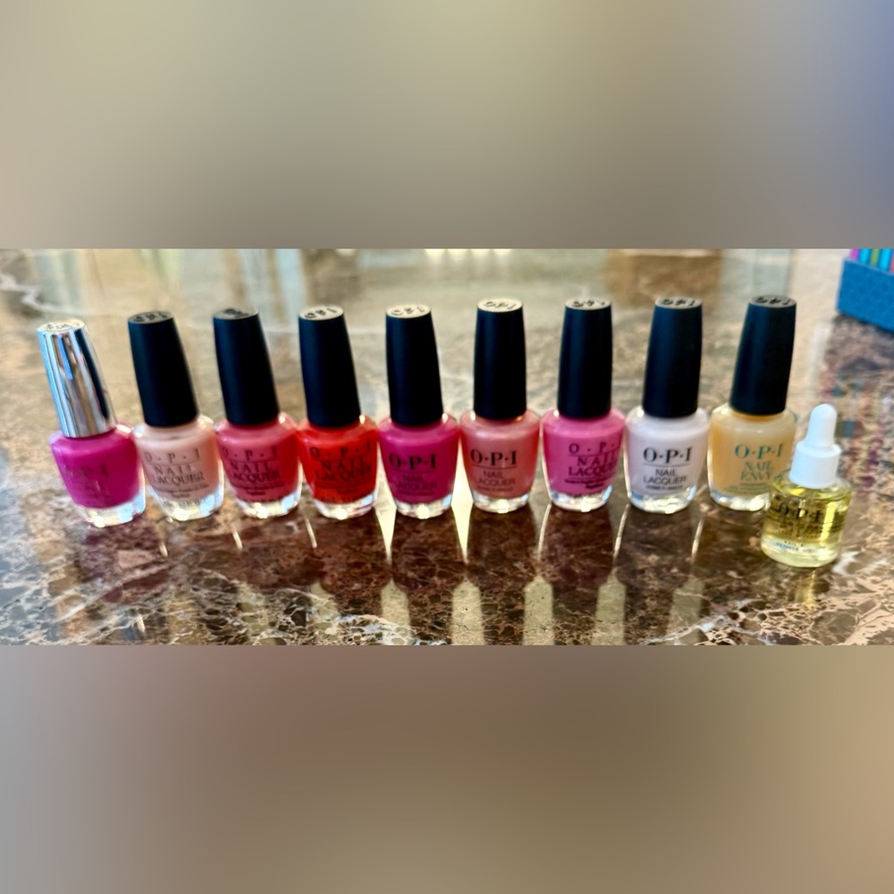 OPI Nail Lacquer Set of 8 colors & more! Red, Hot Pink, Light Pinks